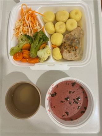 Zdjęcia posiłk&oacute;w, Szpital Wolica