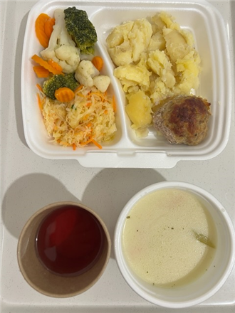 Zdjęcia posiłk&oacute;w, Szpital Wolica