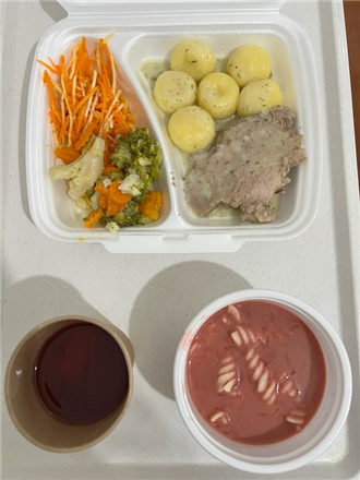 Zdjęcia posiłk&oacute;w, Szpital Wolica