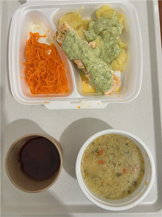 Zdjęcia posiłk&oacute;w, Szpital Wolica