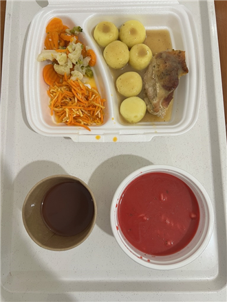 Zdjęcia posiłk&oacute;w, Szpital Wolica