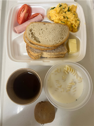 Zdjęcia posiłk&oacute;w, Szpital Wolica