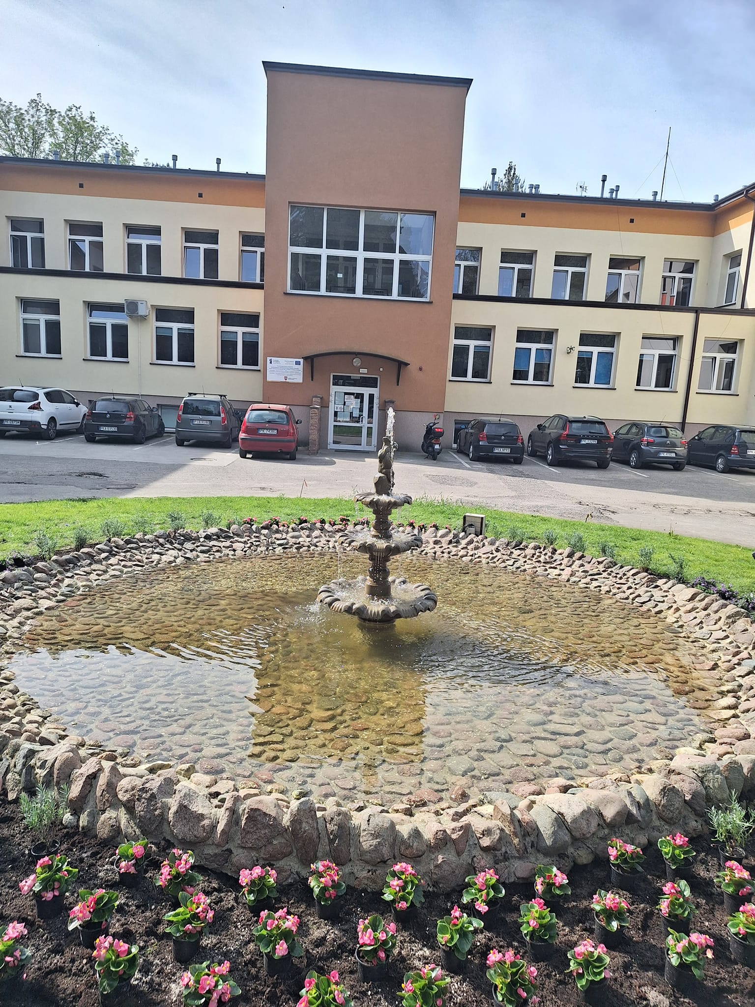Rewitalizacja terenu, Szpital Wolica
