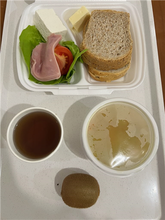 Zdjęcia posiłków, Szpital Wolica